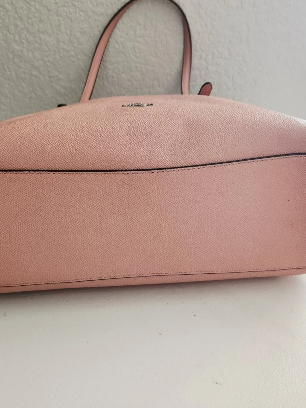 Euc Coach Turnlock Pink Leather Shoulder Bag Tote Purse